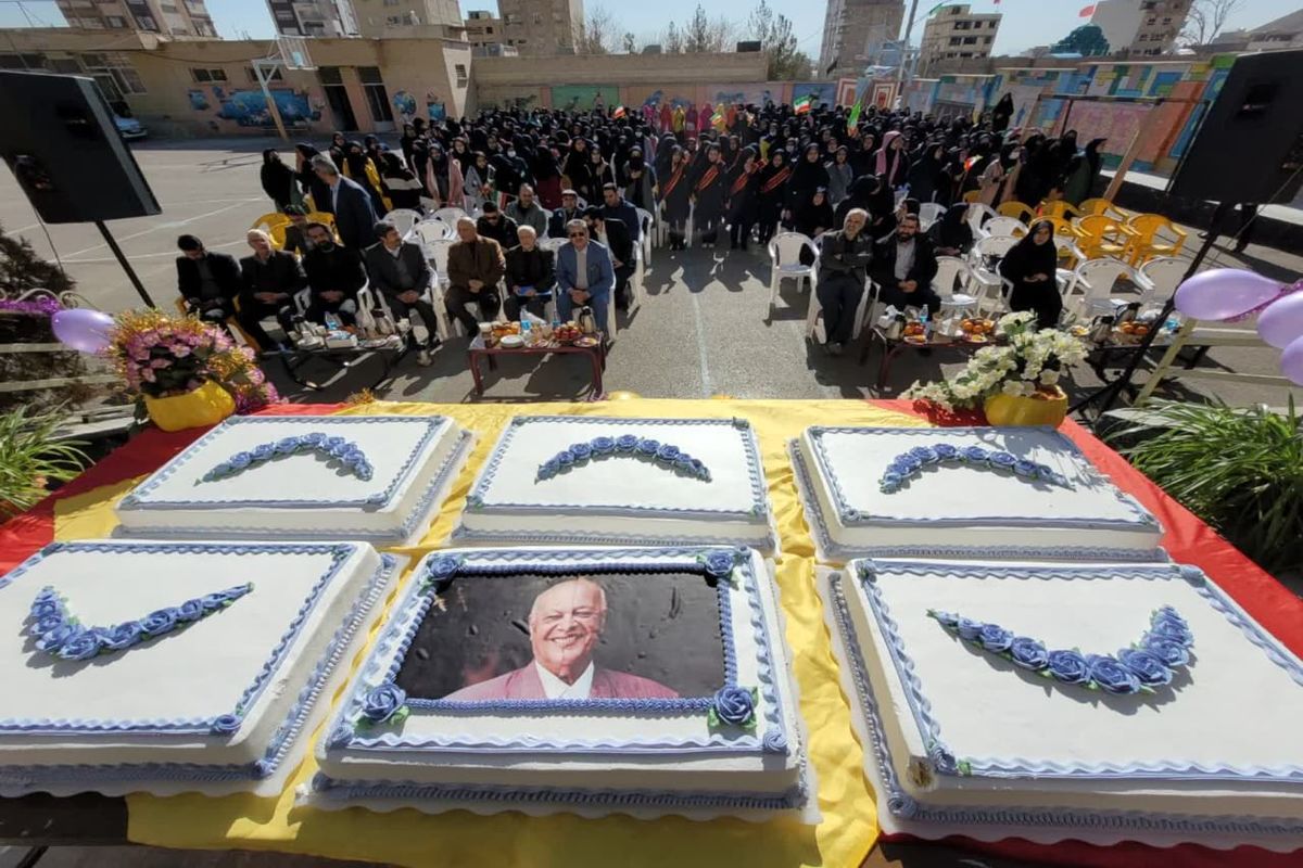 خیر مدرسه ساز