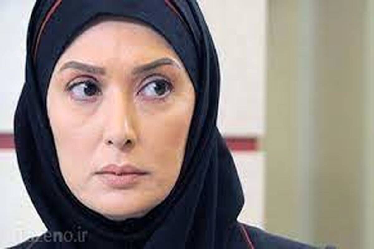 آتنه+فقیه+نصیری