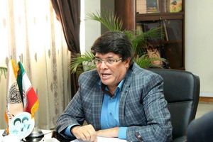 پور فخری از راه آهن هرمزگان می‌رود