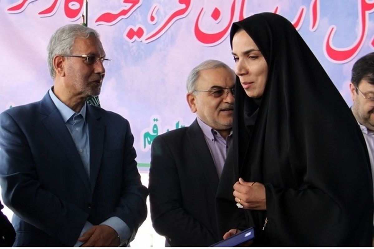 خانم نظری