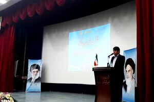 سال آینده با تداوم شرایط سخت باید امید مردم را تقویت کنیم