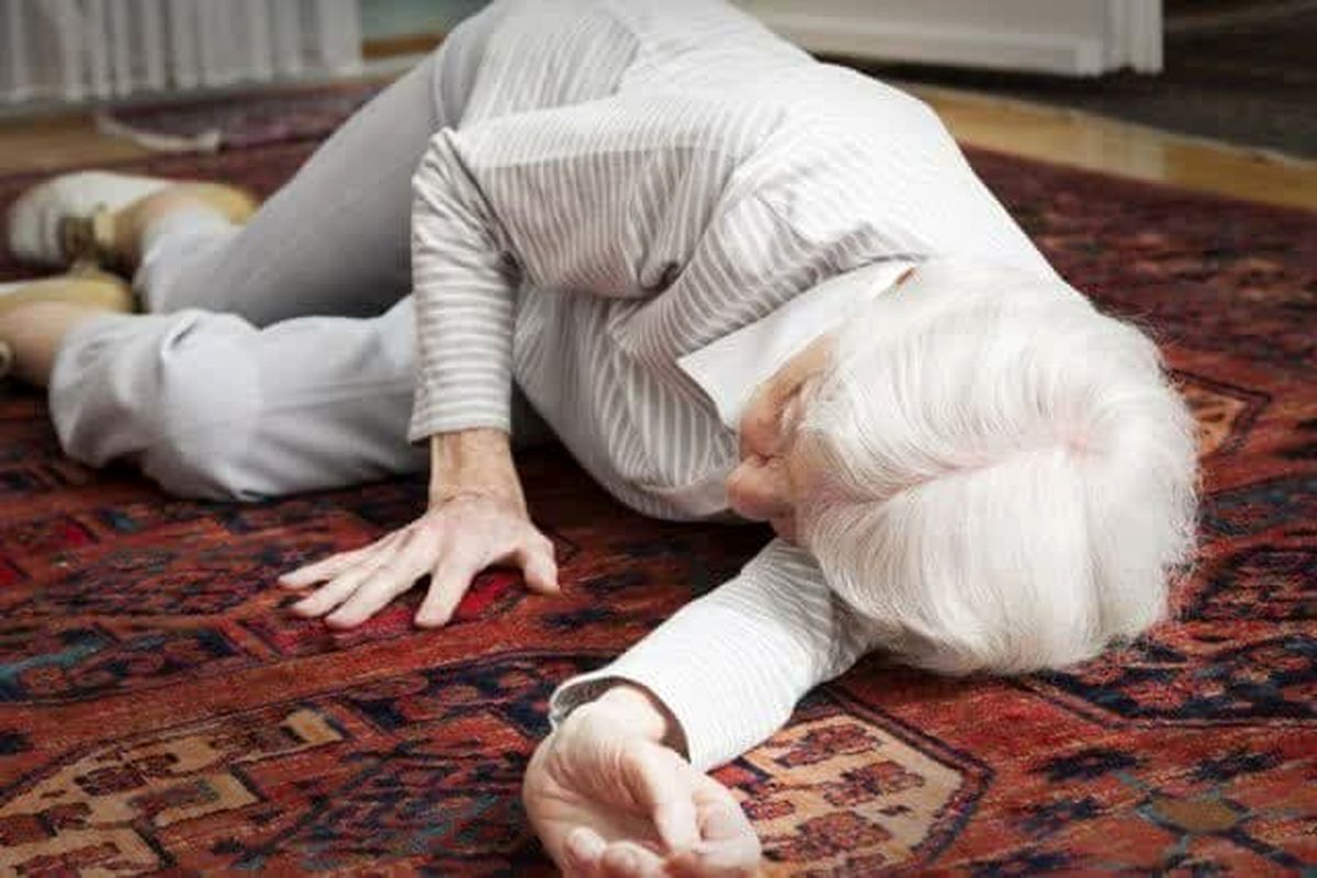 سقوط سالمندان