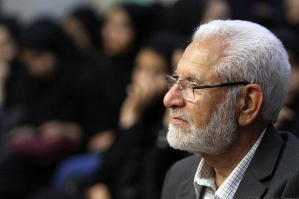 مرتضی حسن‌پور اولین پرستار مرد ایران دار فانی را وداع گفت