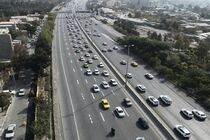 برخی از محورهای مواصلاتی منتهی به تهران پرترافیک هستند