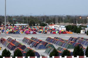 افزایش ۱۸ درصدی آمار اقامت گردشگران در اسکان چادری کیش