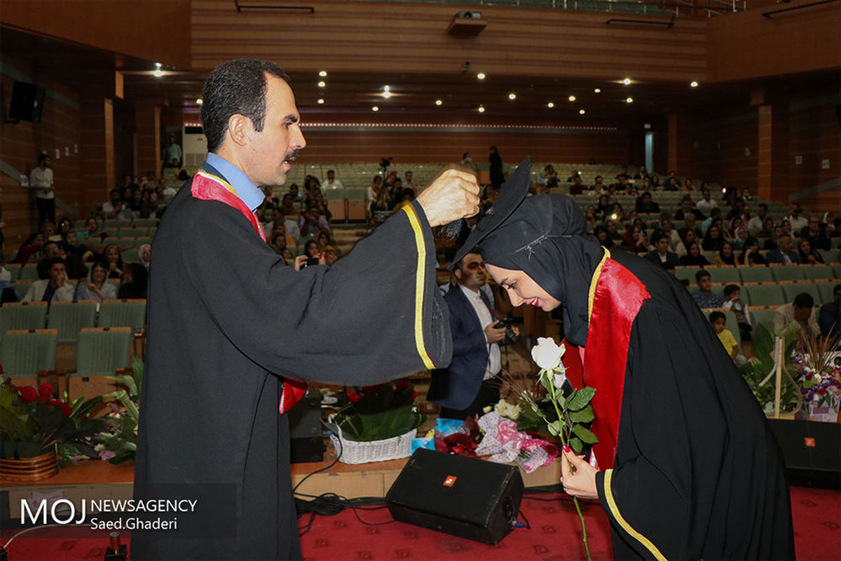 جشن+فارغ+التحصیلی+دانشجویان+پزشکی+دانشگاه+آزادjpg