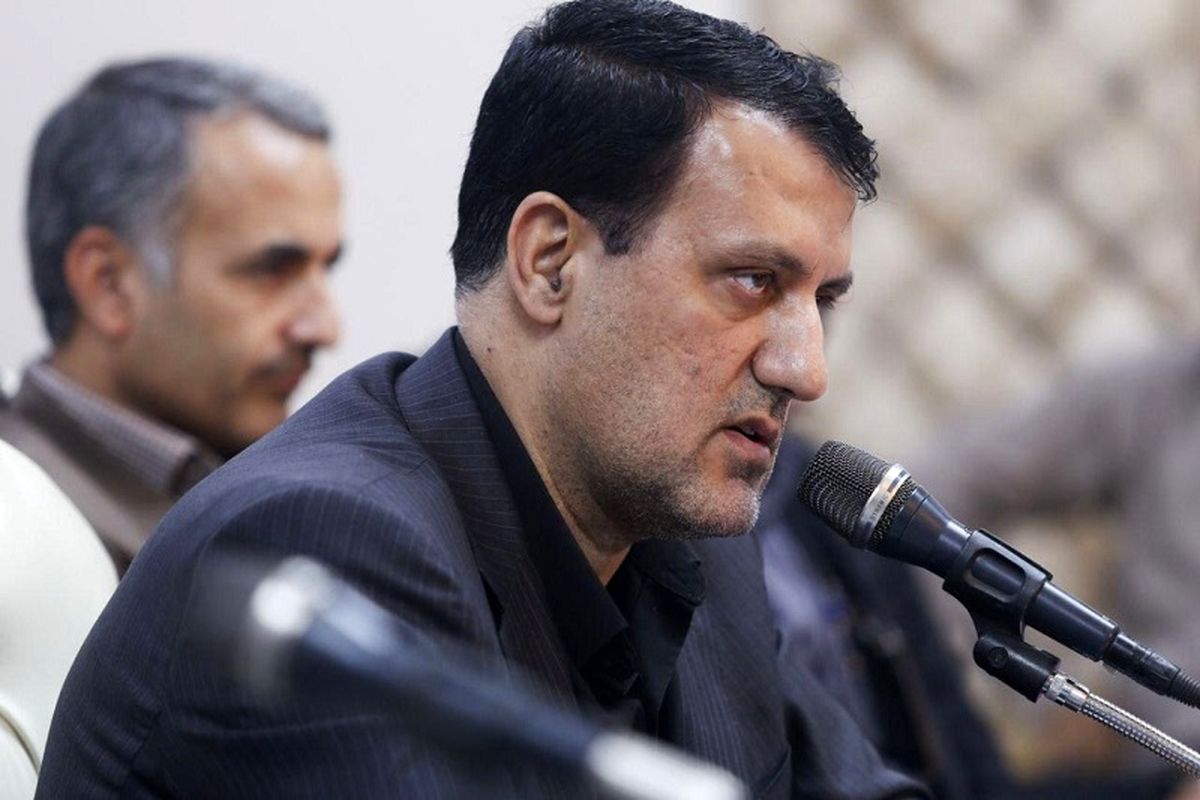 همایون یوسفی