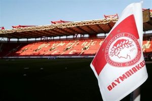 تصمیم عجیب احتمالی یوفا برای تیم ‌انصاری‌فرد