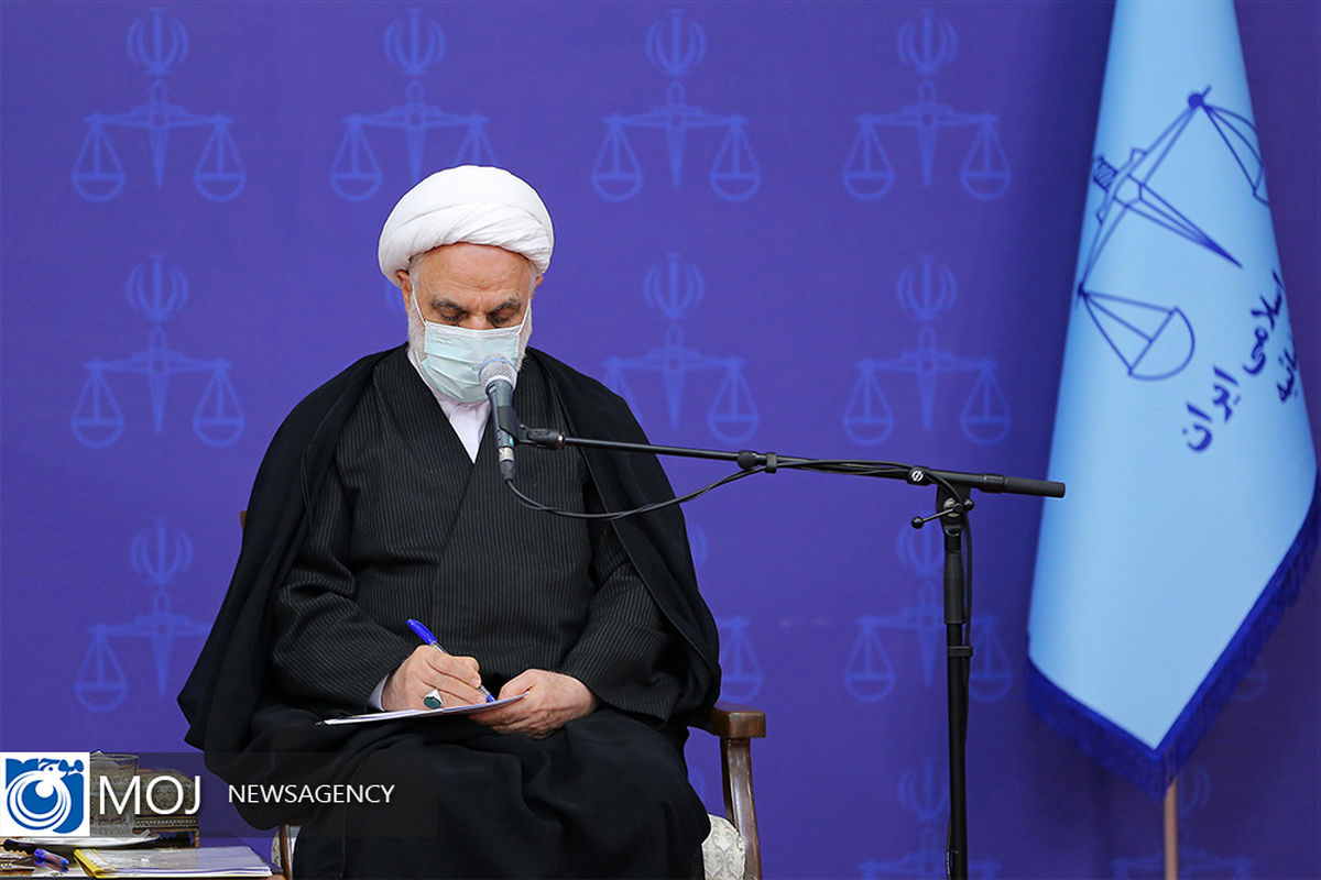 نشست جمعی از اعضای اتاق اصناف، اتحادیه‌ها و بازاریان با رئیس قوه قضاییه