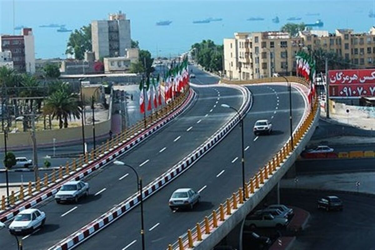 تقاطع غیرهم‌سطح