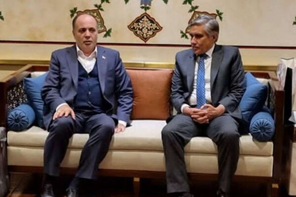وزیر جهاد کشاورزی عازم پاکستان شد