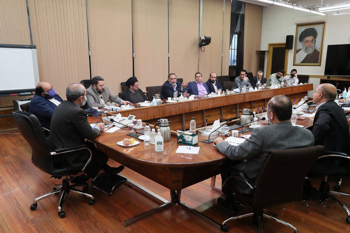 نشست جبلی با شاعران