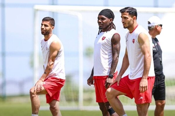 شوک بزرگ استقلال خوزستان به پرسپولیس