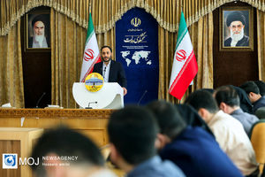 دولت از راهکارهای اقتصادی حوزه های علمیه استقبال می کند