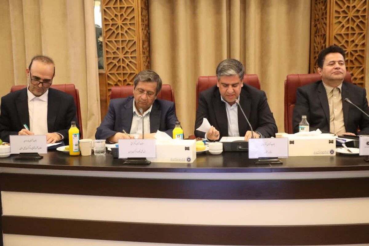 استاندار اردبیل در شورای گفت و گوی دولت و بخش خصوصی