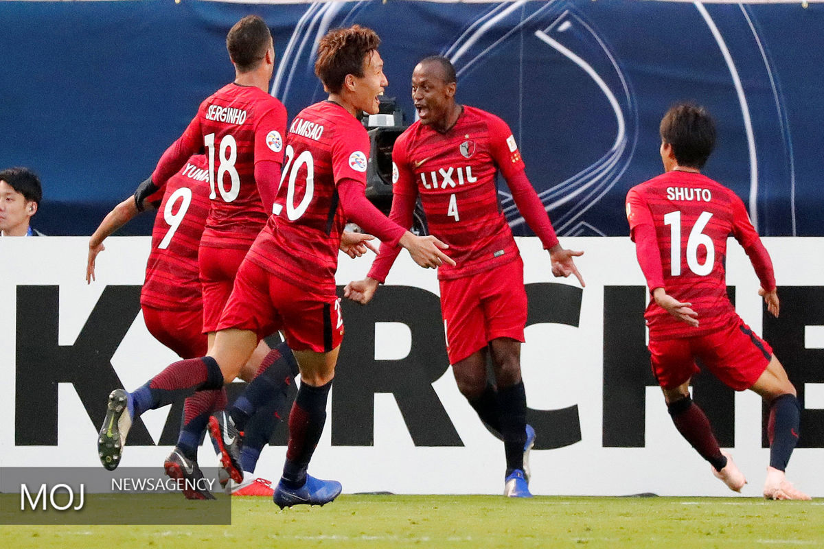 دیدار تیم های فوتبال کاشیما آنتلرز ژاپن و پرسپولیس ایران