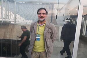 حضور کارگردان مشهور در ورزشگاه آزادی
