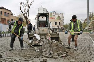 ساماندهی انقلاب با اجرای پهنه فرهنگی با اختصاص 20 میلیارد/خیابان فخر رازی سنگ فرش می شود