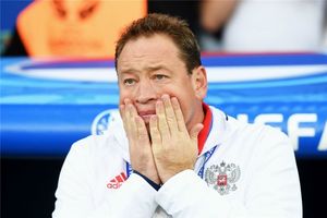 فدراسیون فوتبال روسیه با استعفای اسلوتسکی موافقت کرد