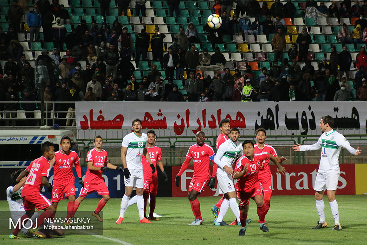 دیدار تیم های فوتبال ذوب آهن ایران و آیزاول هند