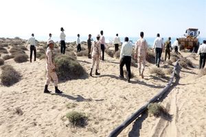 انهدام خط لوله 20 کیلومتری انتقال سوخت قاچاق در میناب