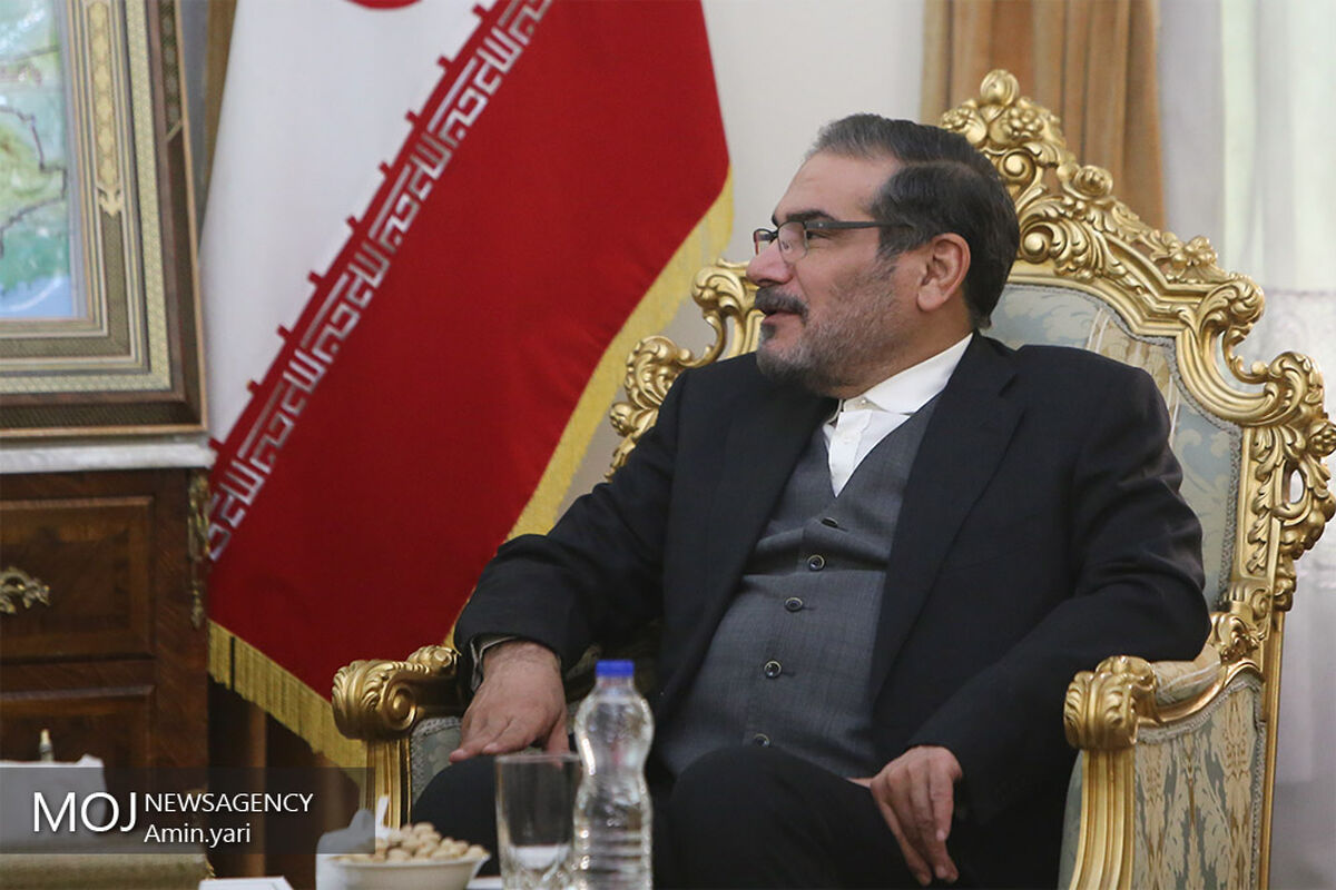 دیدار وزیرخارجه آذربایجان با علی شمخانی
