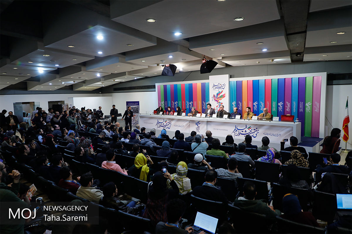 اولین روز سی و هفتمین جشنواره فیلم فجر