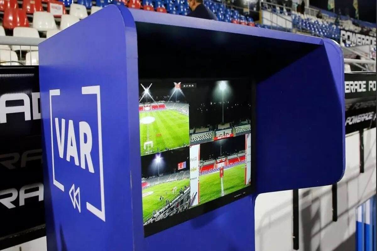 VAR