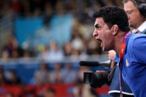 نباید کشتی‌گیر را قانع کنم