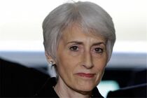 دولت ترامپ ظاهرا در حال بازنگری سیاست های خود در قبال ایران است