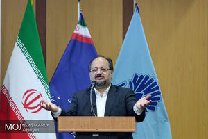 لیست کسانی که تسهیلات 4 درصد کلان گرفته اند را اعلام می کنیم