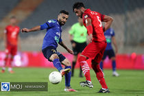 احتمال لغو دیدار تراکتور - استقلال به علت شرایط بد جوی