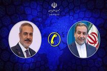 وزرای امور خارجه جمهوری اسلامی ایران و ترکیهبا یکدیگر گفتگو کردند