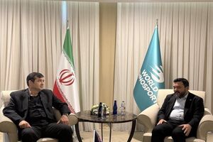 ایرانی زیر بار ذلت و سازش نمی‌رود