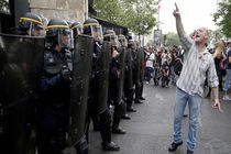 جان به لب شدیم