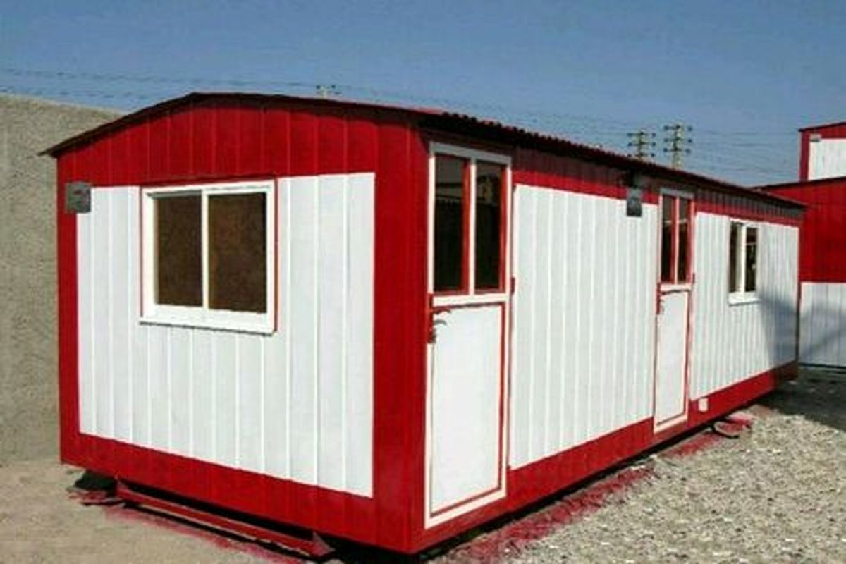 اصفهان- ارسال کانکس به مناطق زلزله زده