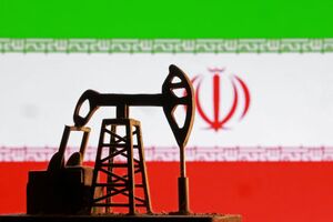 سی‌ان‌ان از فروش ۱.۷ میلیون بشکه نفت ایران در روز خبر داد
