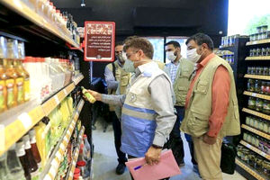 نظارت۵۰۰ بازرس بر واحد‌های صنفی اطراف حرم رضوی