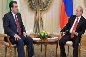 پوتین در دوشنبه با رحمان دیدار کرد