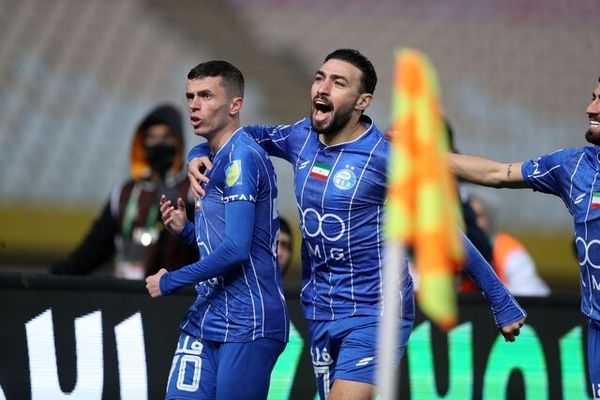 بازیکنان خارجی استقلال به ایران بازنگشتند