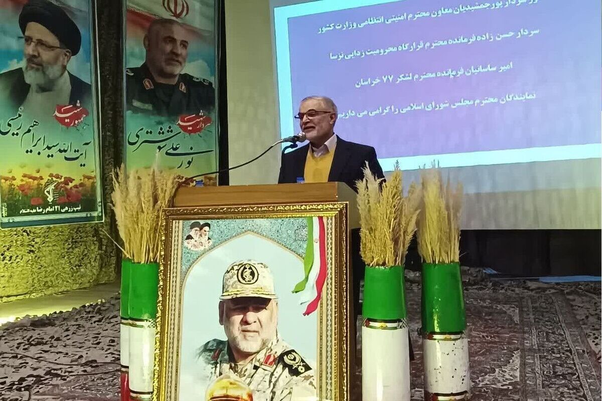 معاون وزیر کشور در یادواره سردار شهید قاجاریان