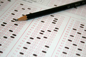 اعلام نتایج اولیه آزمون ورودی دوره دکترای نیمه متمرکزسال ۹۷ 