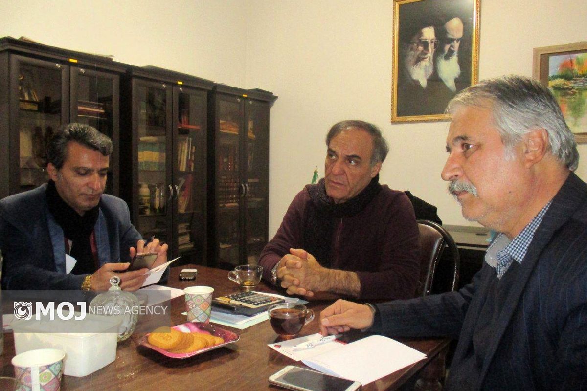 دکترقطب الدین صادقی