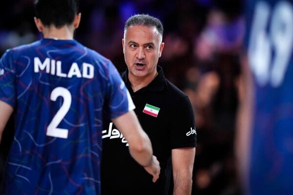 انتظار دائمی پیروزی از تیم ملی منصفانه نیست