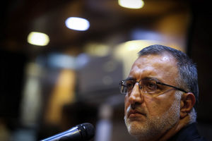 انقلاب اسلامی شرایطی را فراهم کرد که ملت ایران و مکتب اسلام به عنوان ملت الگو فرا روی جامعه بشری قرار گرفت