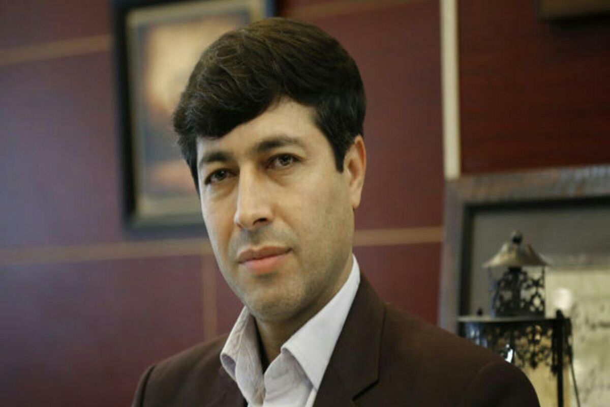 امین مرادی