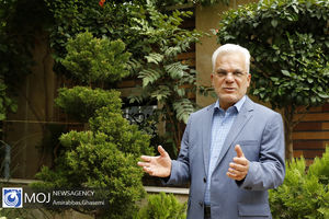 عملکرد مدیریت شهری در مواجهه با کرونا می‌توانست بهتر از این باشد/اجرای طرح ترافیک مقدم بر سلامتی شهروندان