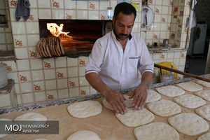 لزوم رعایت ۲۵ توصیه طلایی برای پیشگیری از کرونا در نانوایی‌