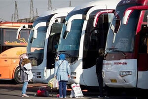 پل معلق هیر پذیرای گردشگران نوروزی است 