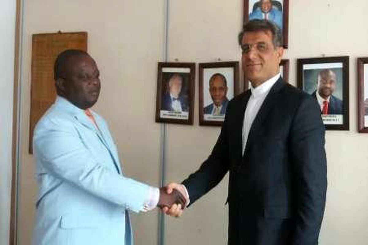 رایزنی سفیر ایران در حراره